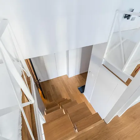 Wilson Park Homely With Mezzanine By Bookinghost Poznań