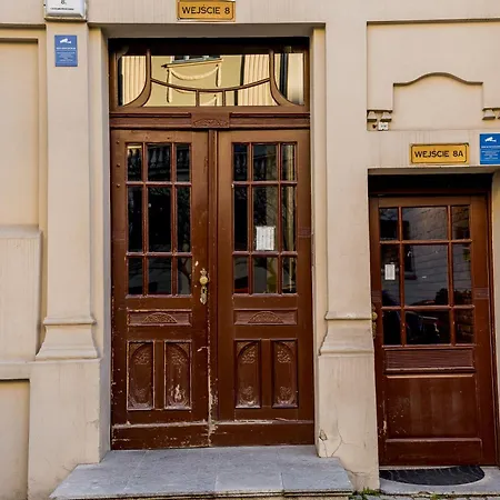 Appartamento Wilson Park Homely With Mezzanine By Bookinghost Poznań